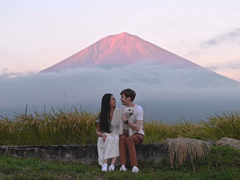Private Glamping Holidays for Couples in Mt. Fuji 2D1N 1 コピー 768x576