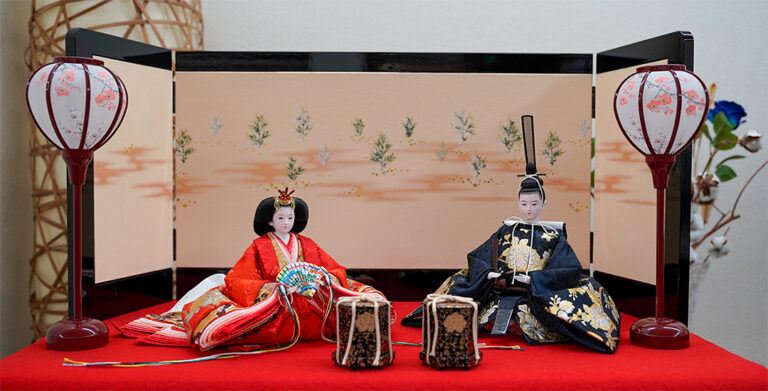 Why do Japanese people display Hina Ningyo? - Let