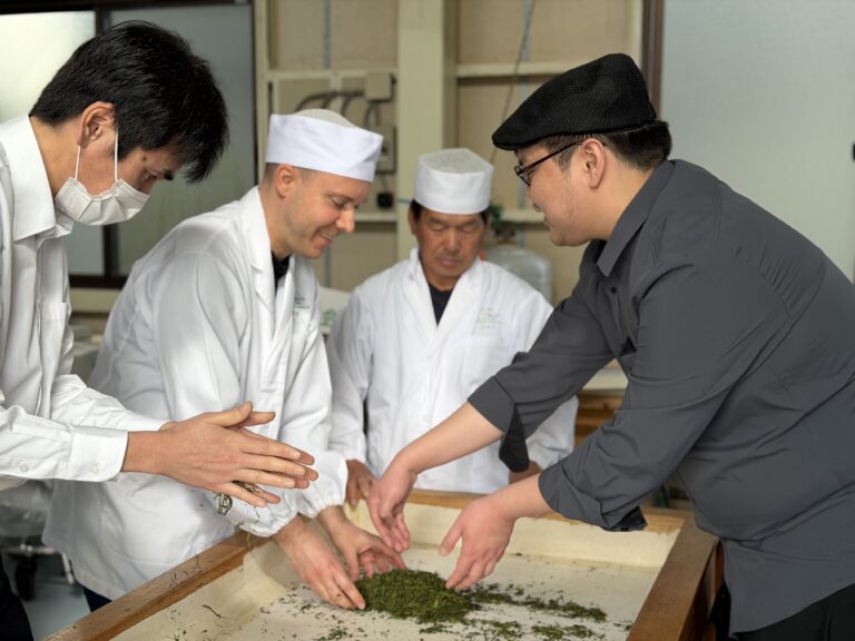 Hand Rolled Tea 01 768x576