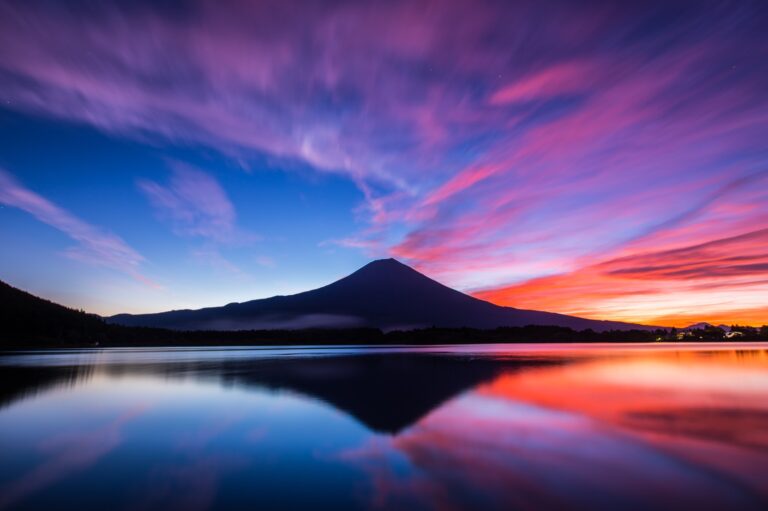 Lake Tanuki at dawn