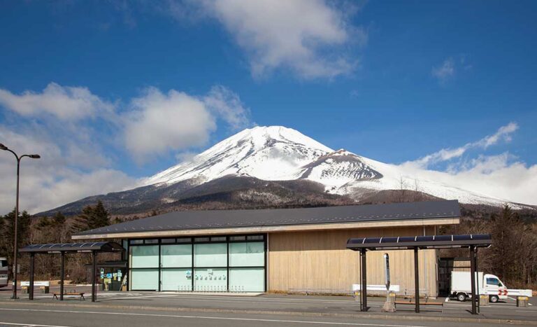 Mizugatsuka Park： Mt. Fuji from the Second Station: Spectacular views and tourist attractions